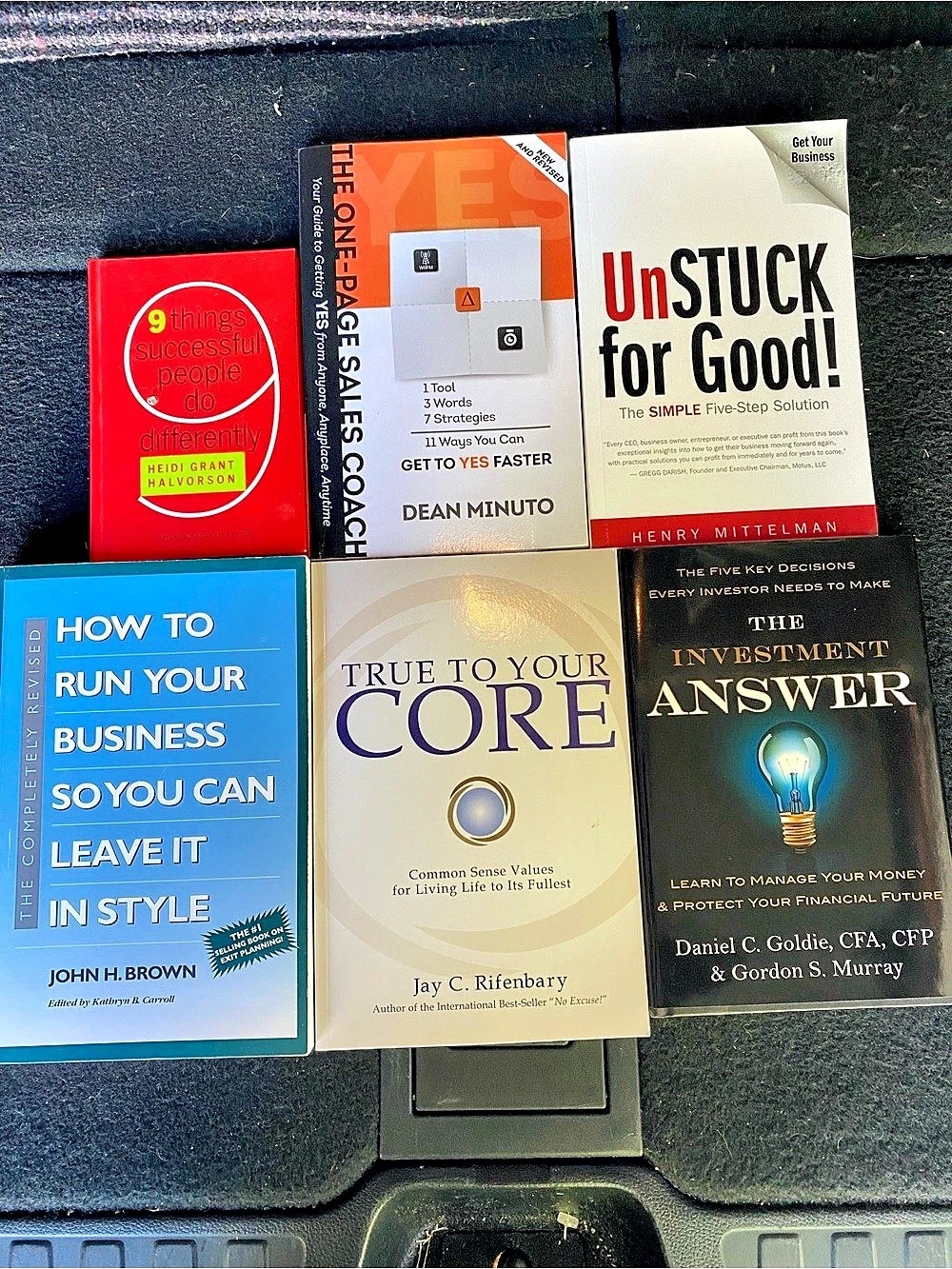 Bundle of 6 business oriented books.